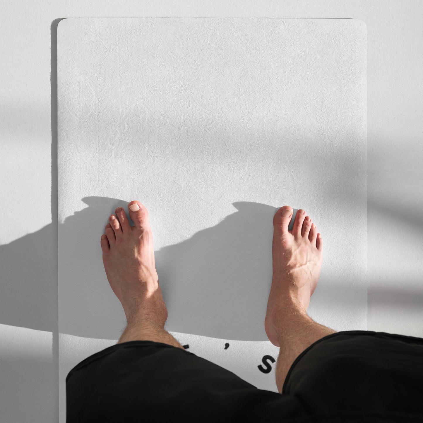 LAG Life’s A Gamble Circle Black Yoga mat