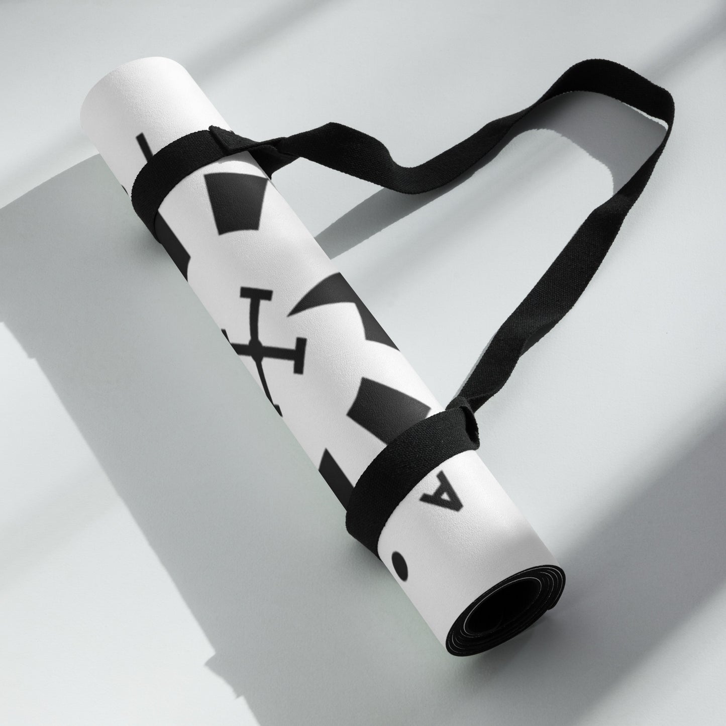 LAG Life’s A Gamble Circle Black Yoga mat